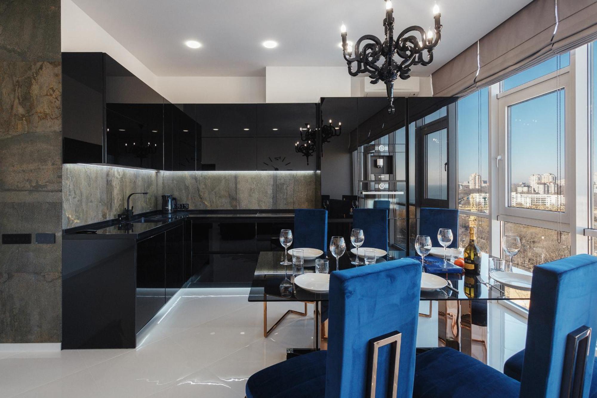 Royal Apartment Odessa Exterior foto
