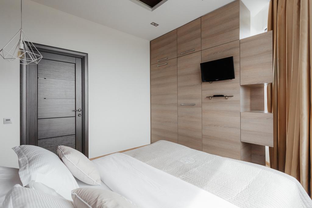 Royal Apartment Odessa Exterior foto