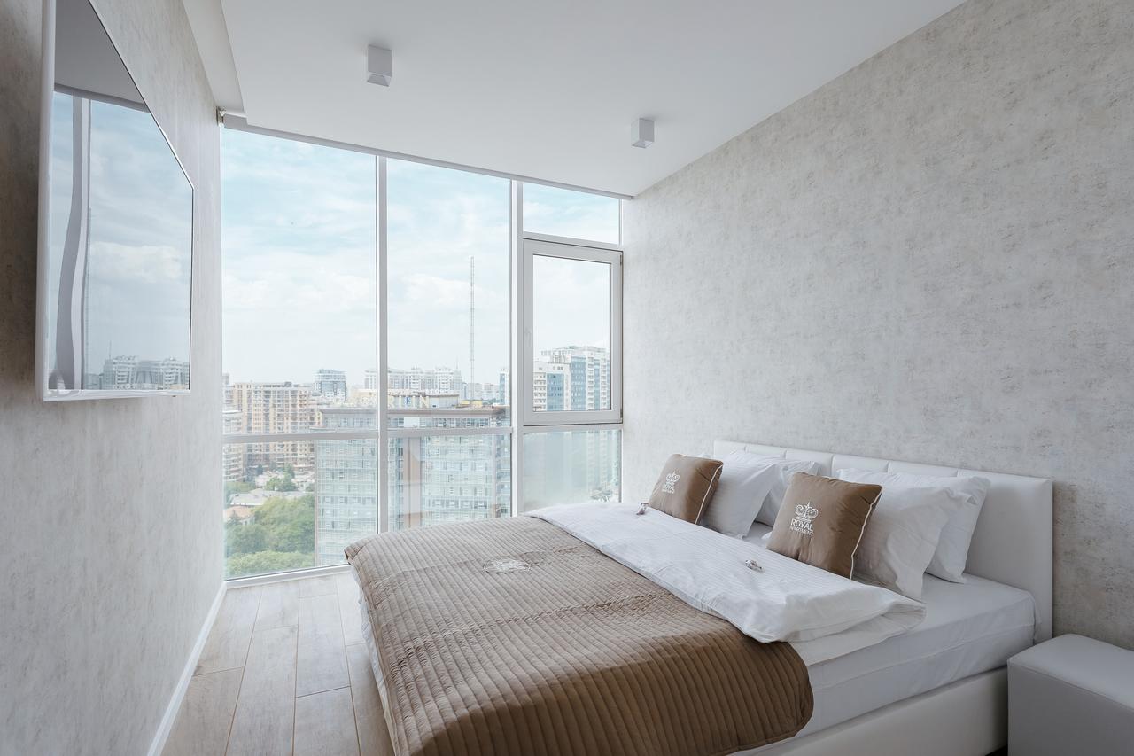 Royal Apartment Odessa Exterior foto